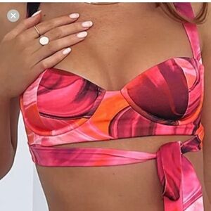 WHITE FOX WOMENS MEDIUM Vibrant Pink top